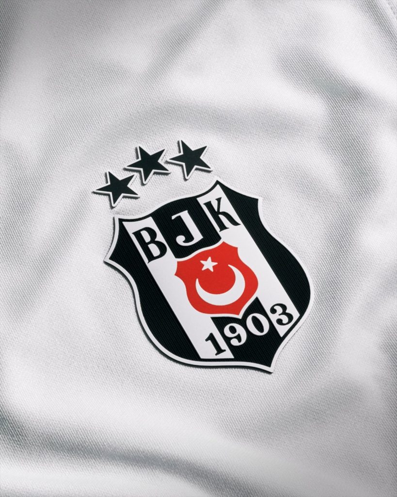 Beşiktaş 26-27 Local 4