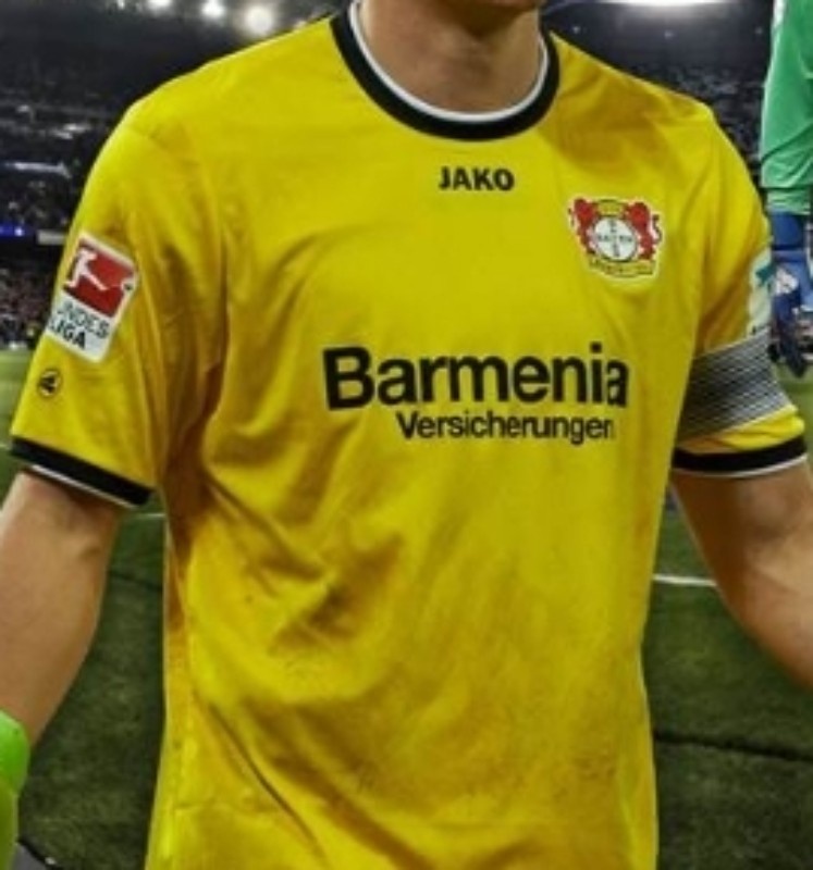 Bayer 04 Leverkusen 16-17 Portero 2