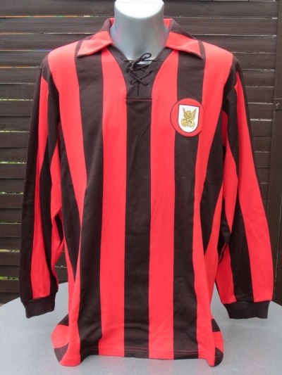 Primera equipación de Bayer Leverkusen 1907-08