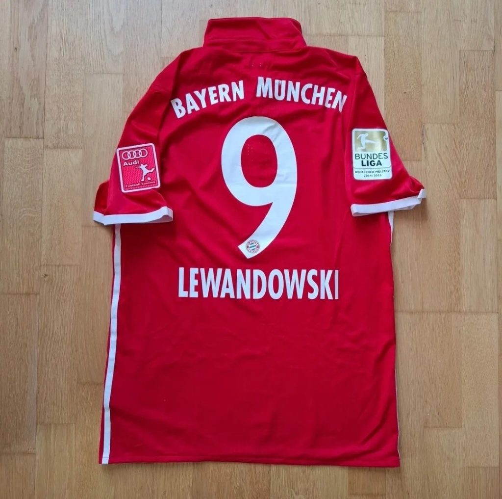 Bayern München 16-17 Local 2