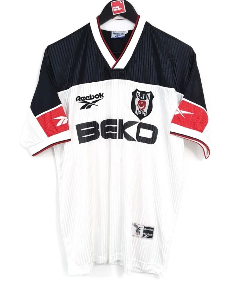 Beşiktaş 99-00 Tercera 3