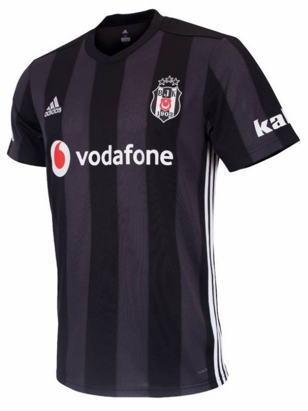 Segunda equipación de Besiktas 18-19
