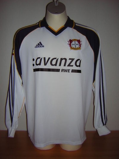 Bayer 04 Leverkusen 00-01 Visitante 2