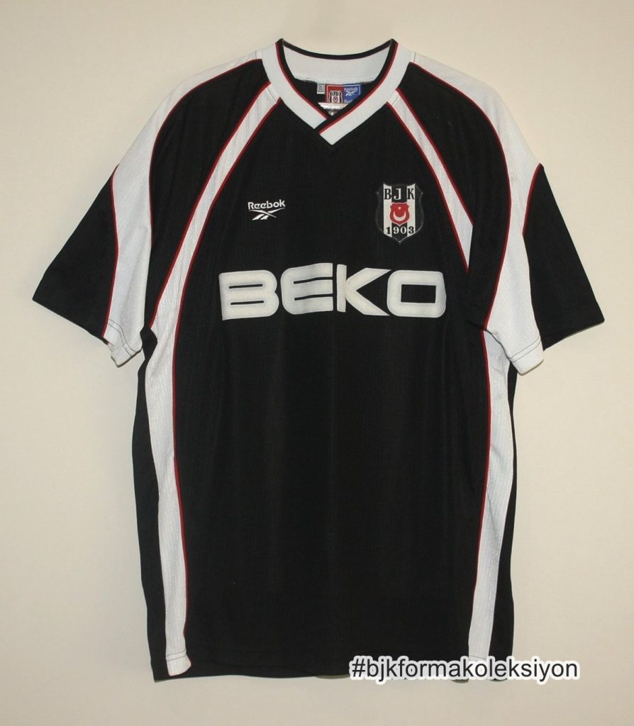 Equipación especial de Besiktas 98-99