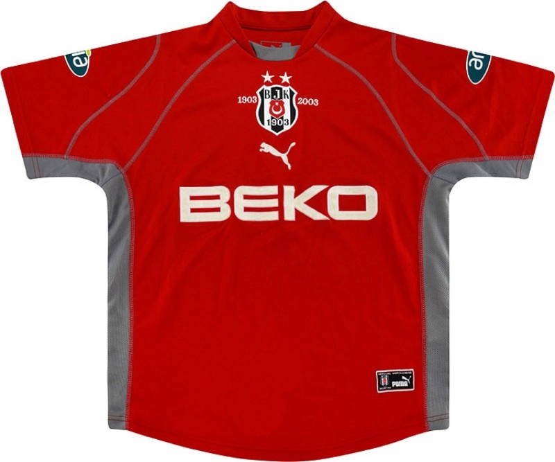Tercera equipación de Besiktas 02-03
