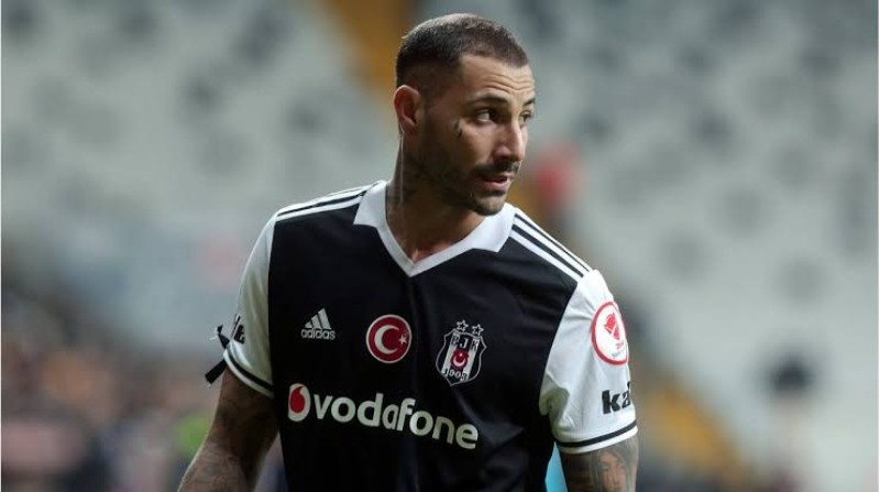 Beşiktaş 16-17 Visitante 3