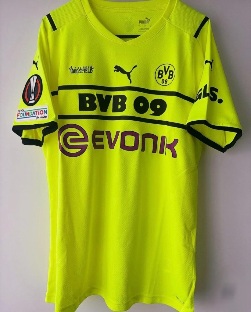 Equipación especial de Borussia Dortmund 21-22