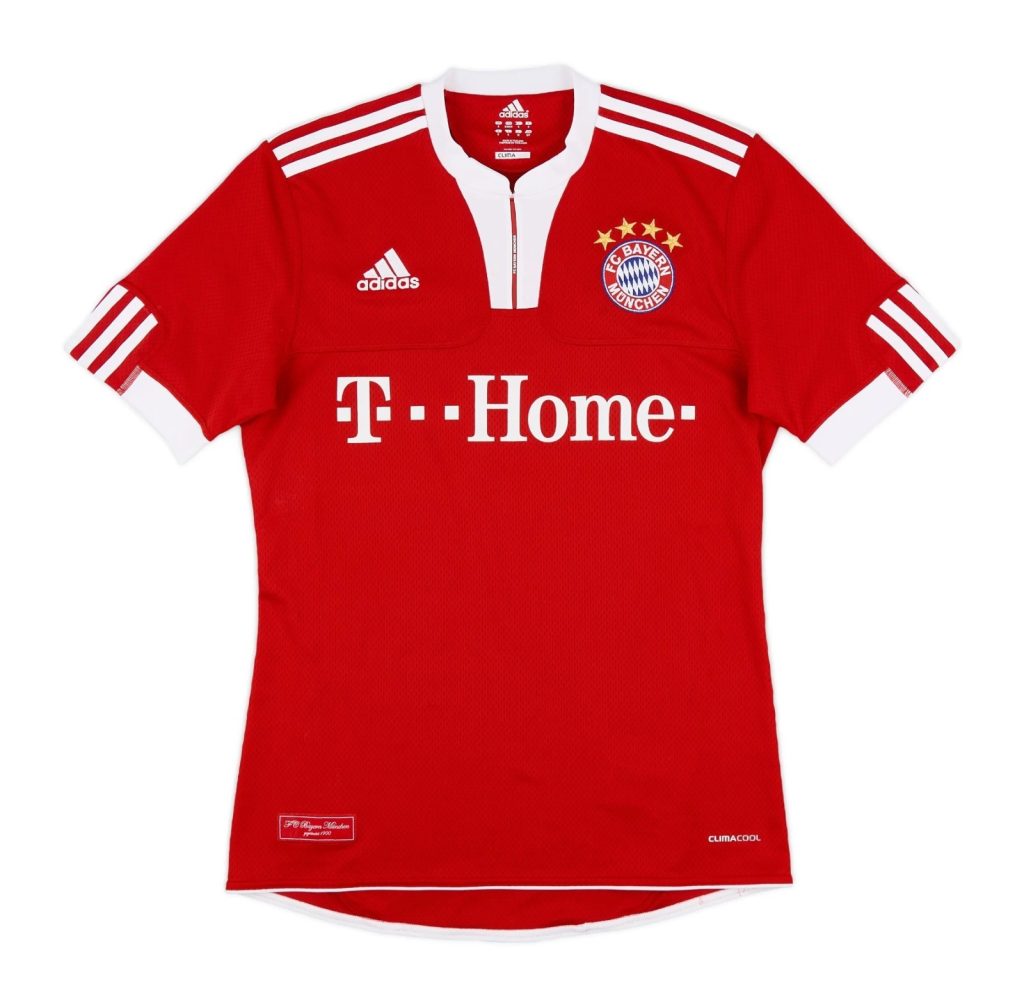 Primera equipación de Bayern Múnich 09-10