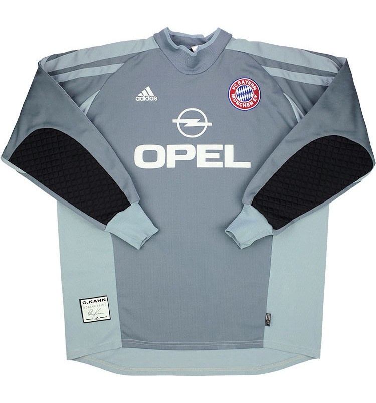 Equipación de portero de Bayern Múnich 01-02