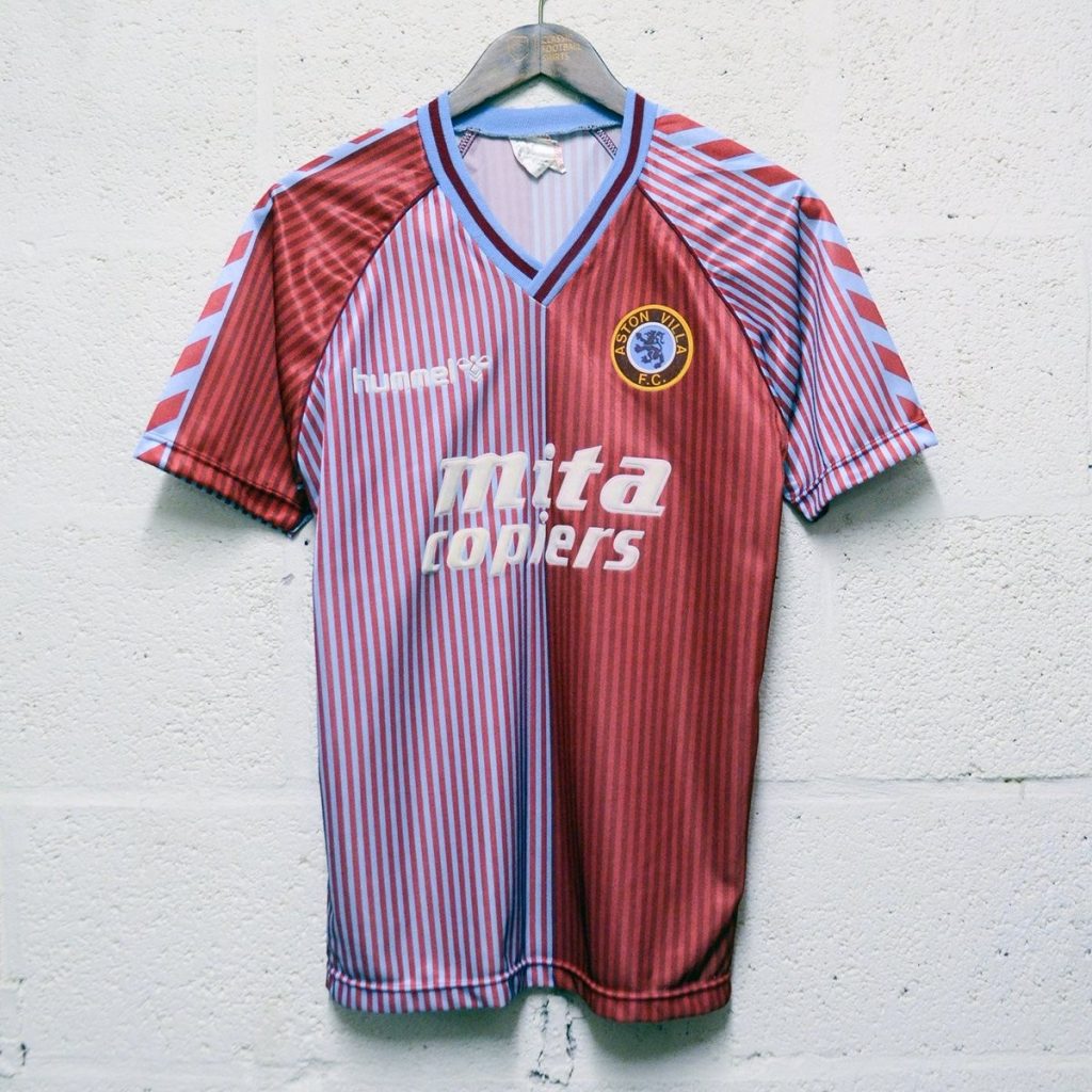 Aston Villa 87-88 Local 4