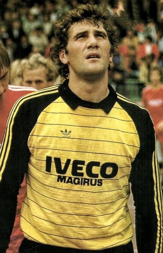 Equipación de portero de Bayern Múnich 82-83
