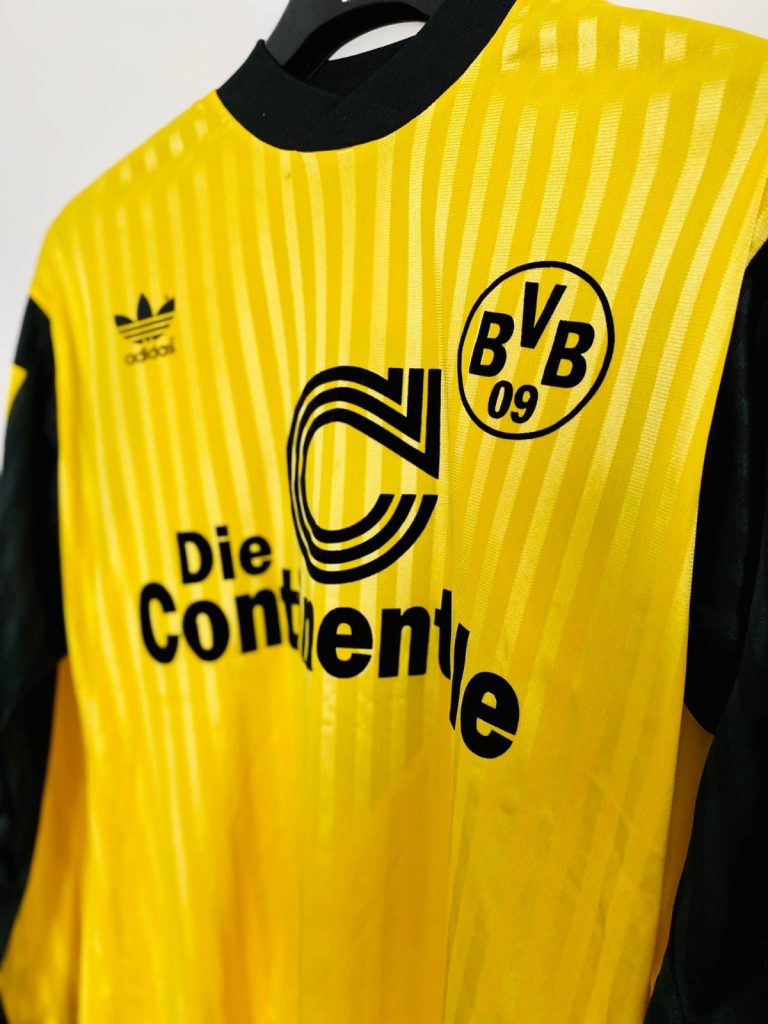 Borussia Dortmund 89-90 Especial 4