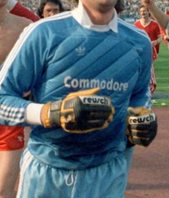 Equipación de portero de Bayern Múnich 85-86