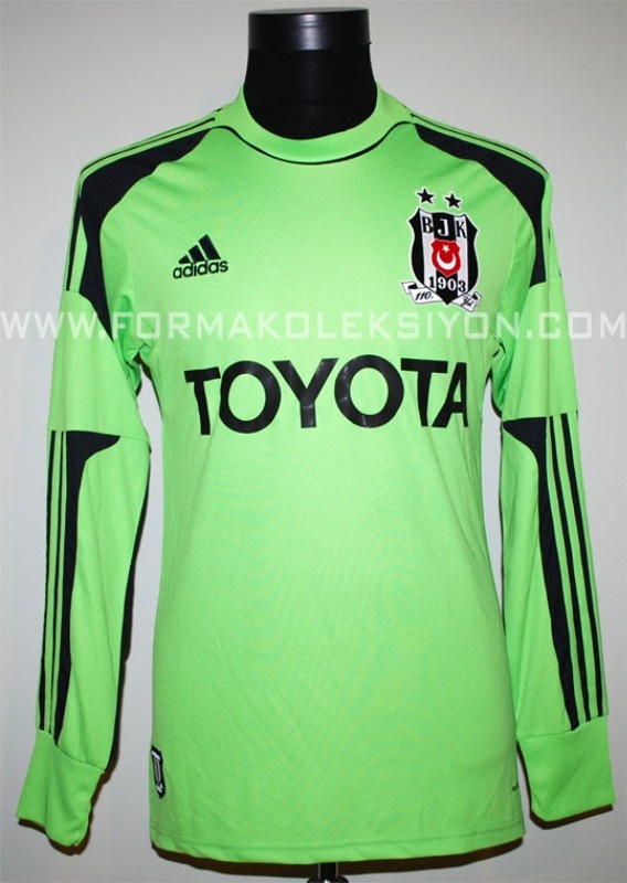 Equipación de portero de Besiktas 13-14