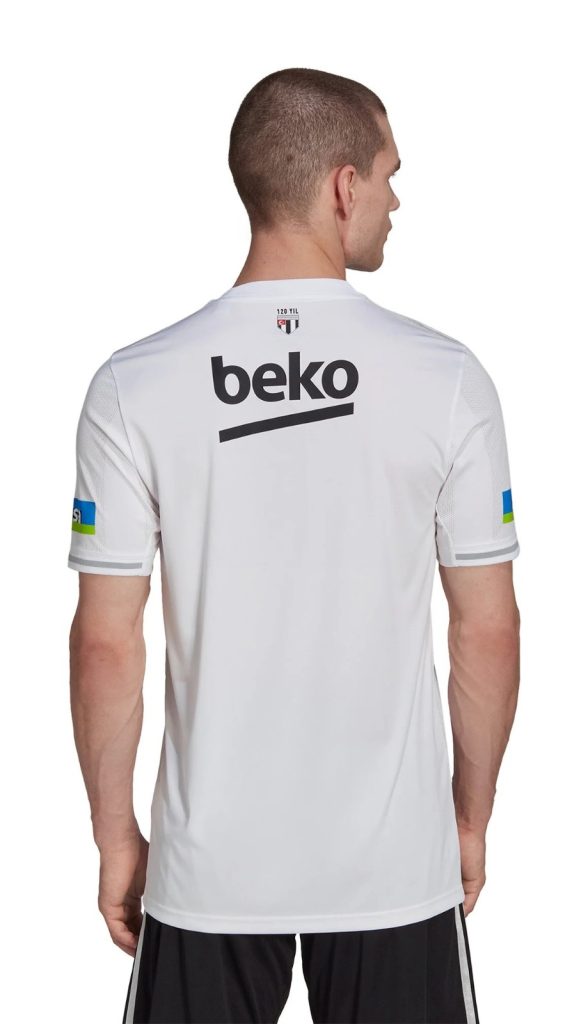 Beşiktaş 22-23 Local 4