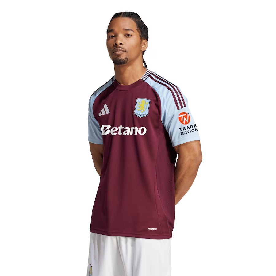Aston Villa 24-25 Local 3