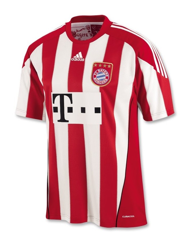 Primera equipación de Bayern Múnich 10-11