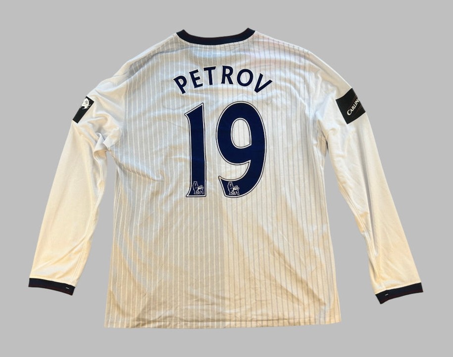 Equipación especial de Aston Villa 09-10