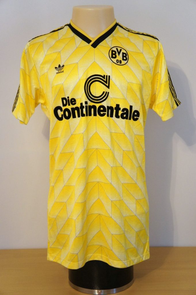 Primera equipación de Borussia Dortmund 88-89
