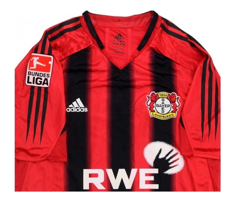 Bayer 04 Leverkusen 05-06 Local 3