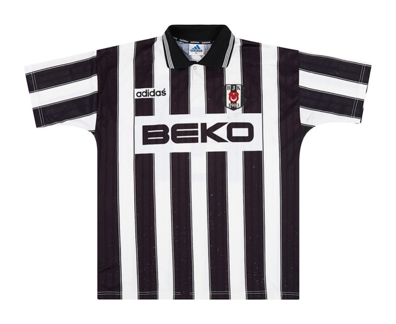 Segunda equipación de Besiktas 96-97