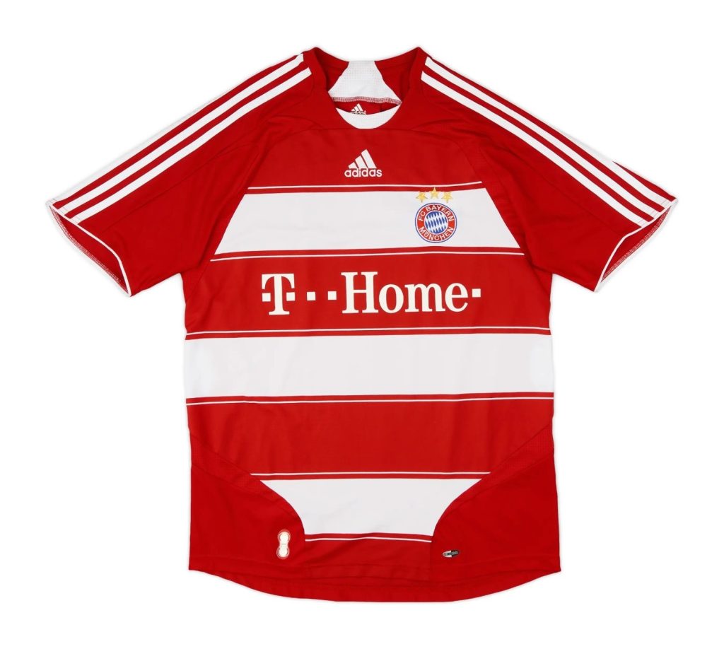 Primera equipación de Bayern Múnich 07-08