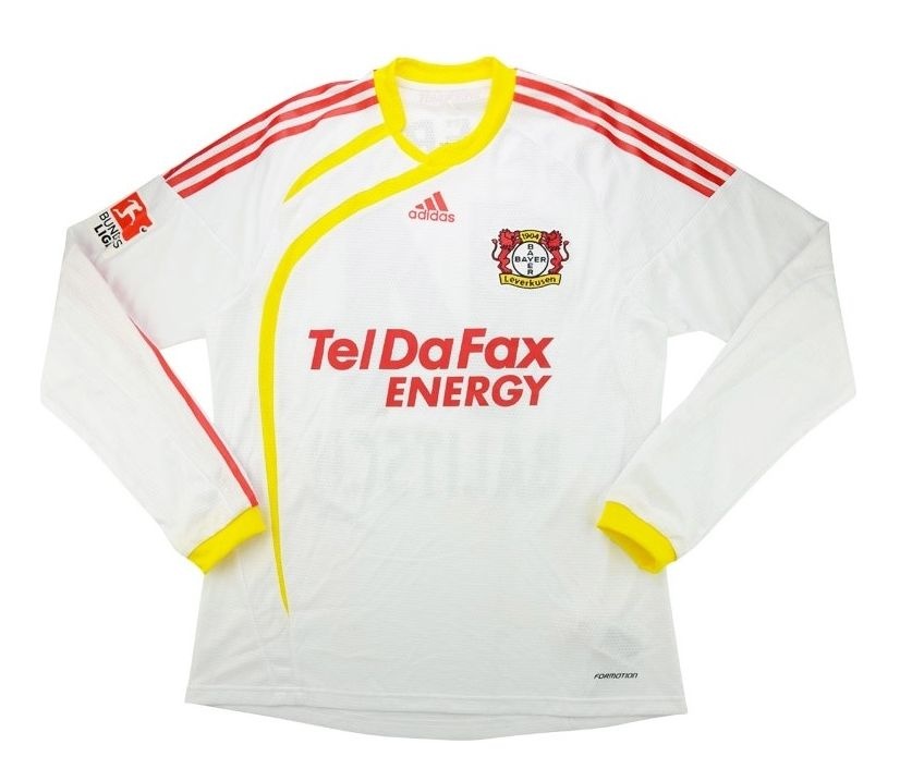 Bayer 04 Leverkusen 10-11 Visitante 3