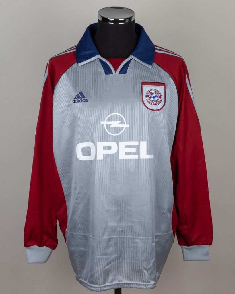 Tercera equipación de Bayern Múnich 99-00
