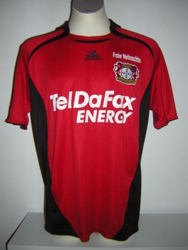 Primera equipación de Bayer Leverkusen 07-08
