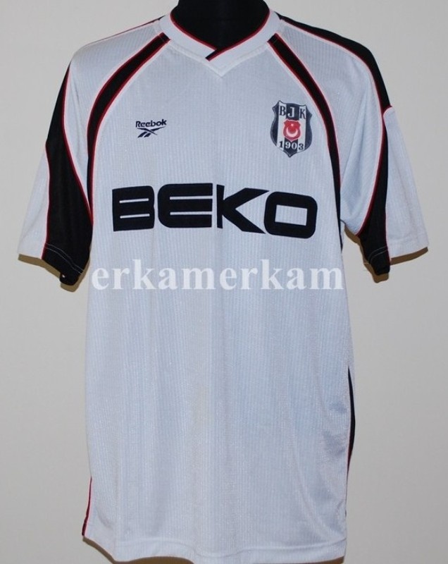 Equipación especial de Besiktas 98-99
