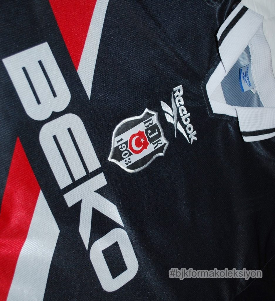 Beşiktaş 99-00 Visitante 2