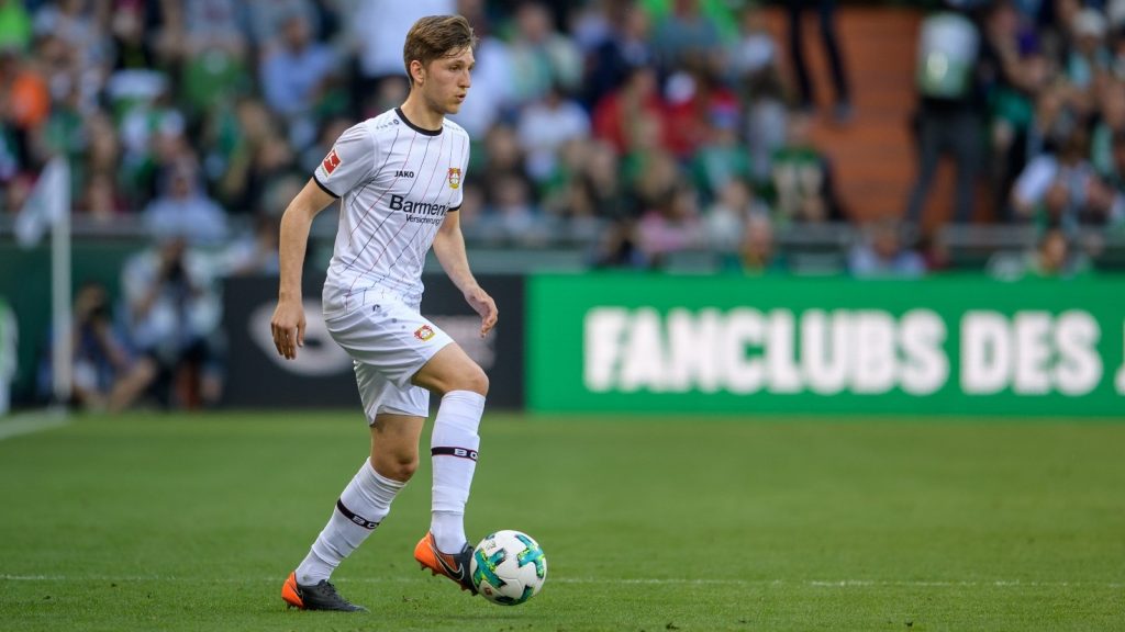 Bayer 04 Leverkusen 17-18 Visitante 2