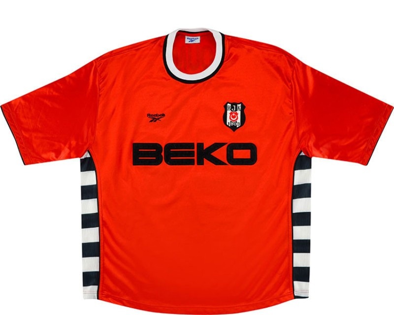 Cuarta de Besiktas 00-01