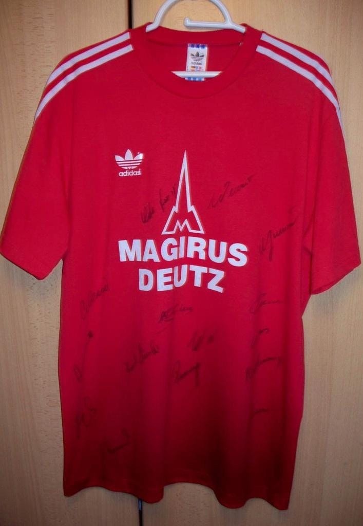 Bayern München 80-81 Local