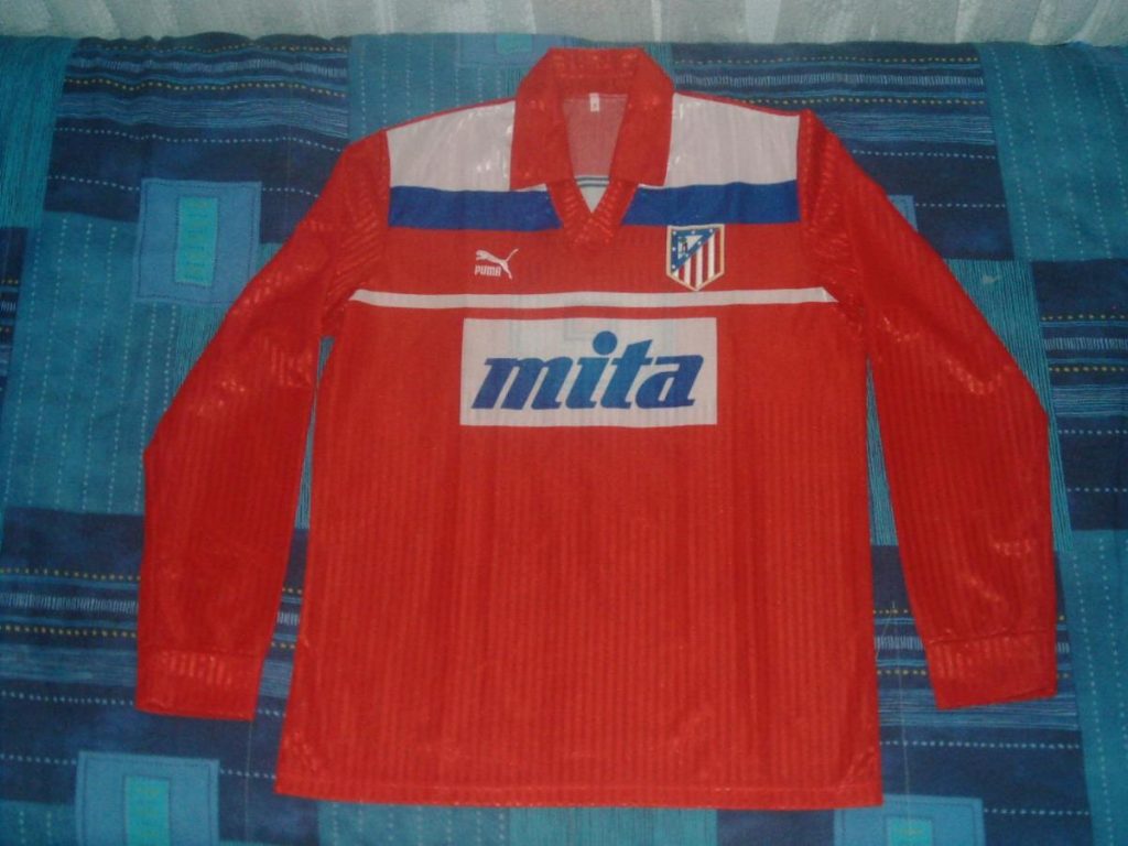 Segunda equipación de Atlético de Madrid 88-89