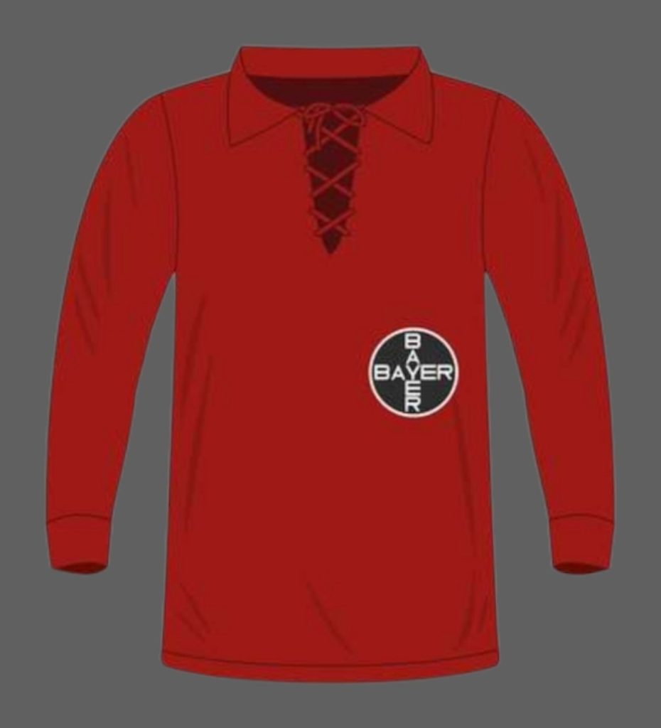 Primera equipación de Bayer Leverkusen 1943-44