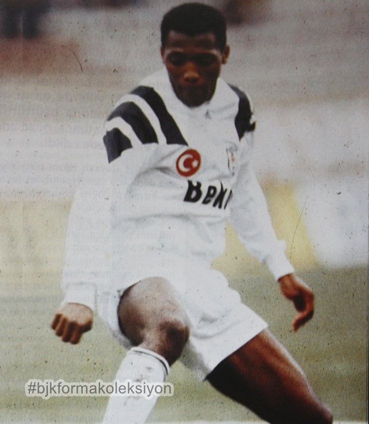 Beşiktaş 92-93 Local 4