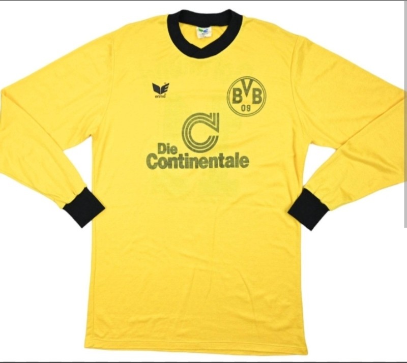 Primera equipación de Borussia Dortmund 89-90