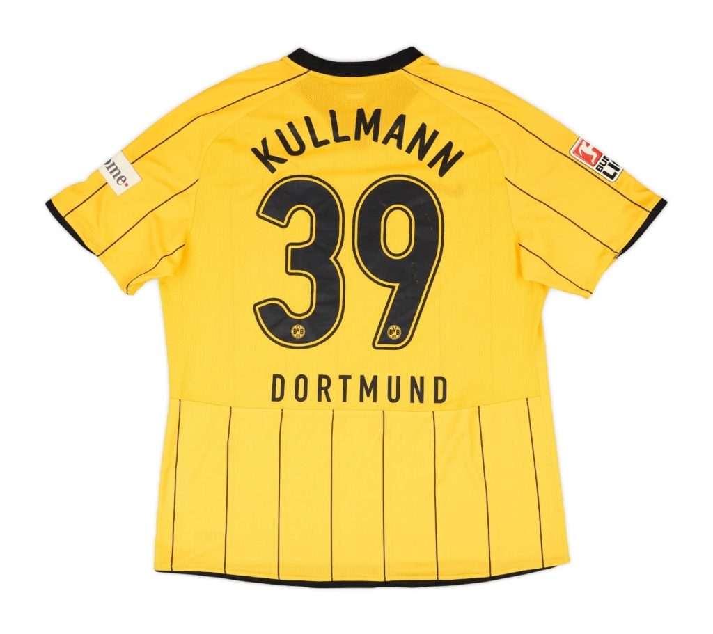 Borussia Dortmund 08-09 Local 2