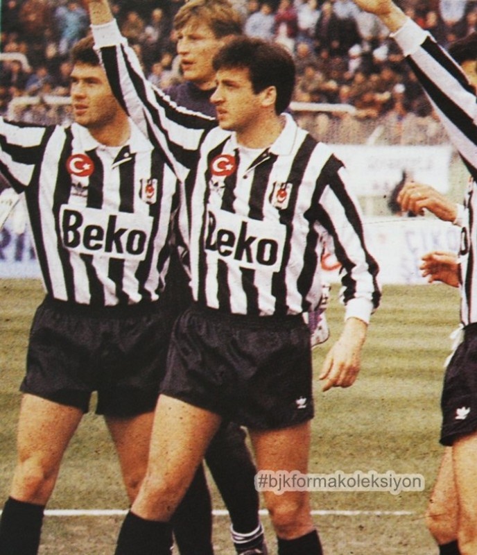 Beşiktaş 92-93 Visitante 4