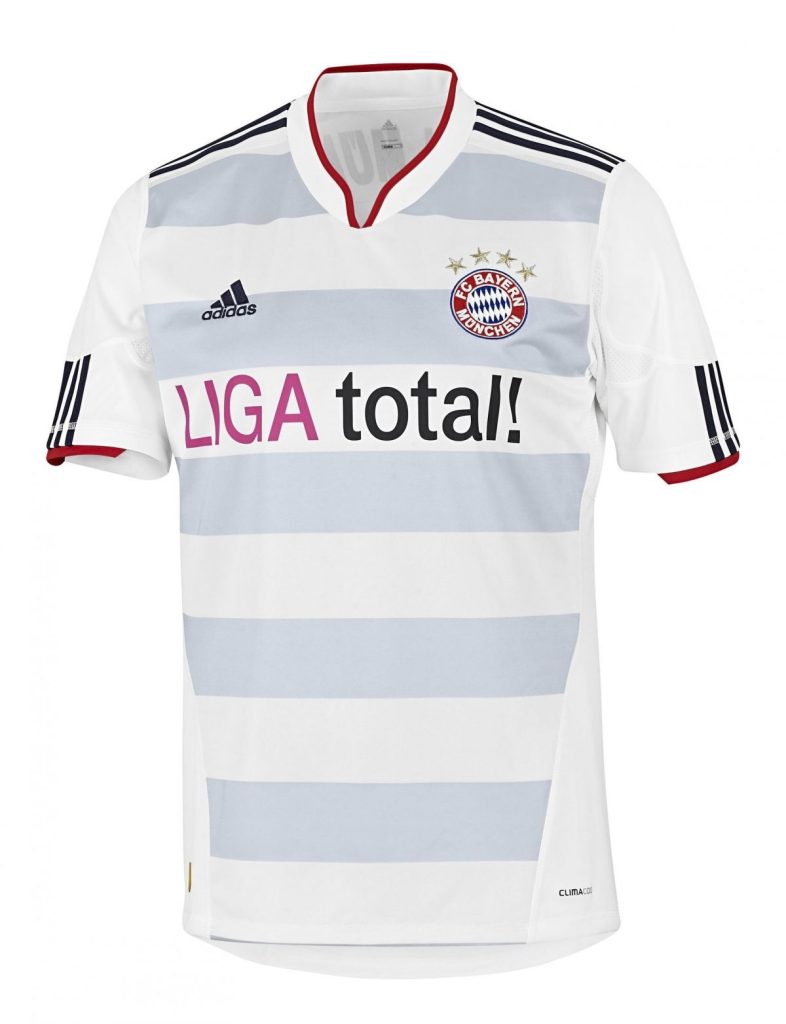 Segunda equipación de Bayern Múnich 10-11