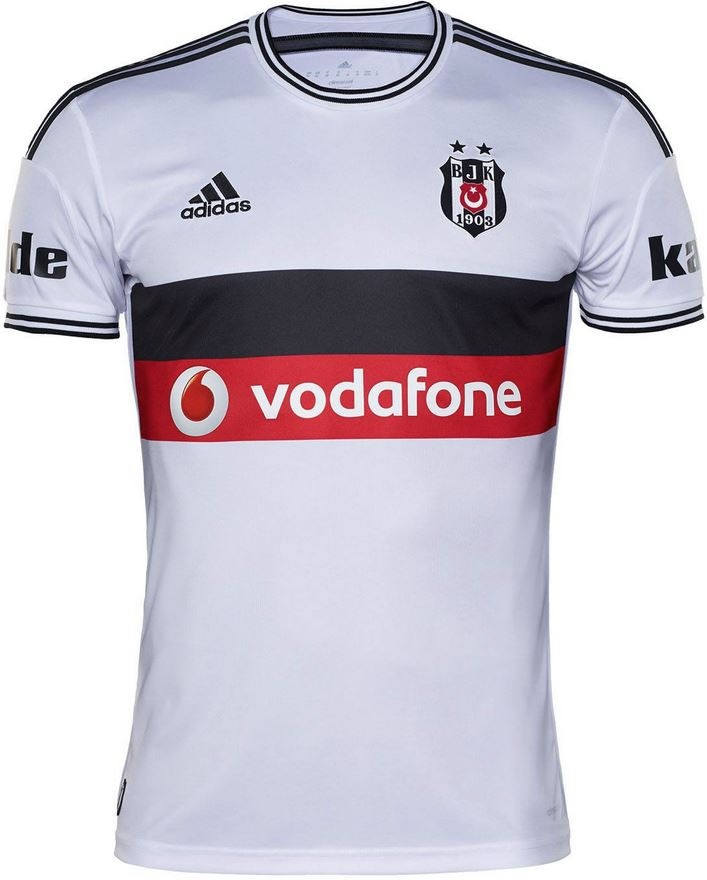Primera equipación de Besiktas 14-15