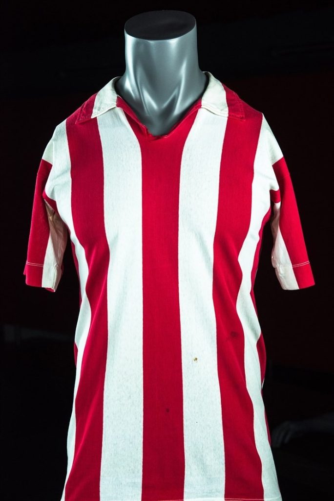 Primera equipación de Athletic 68-69