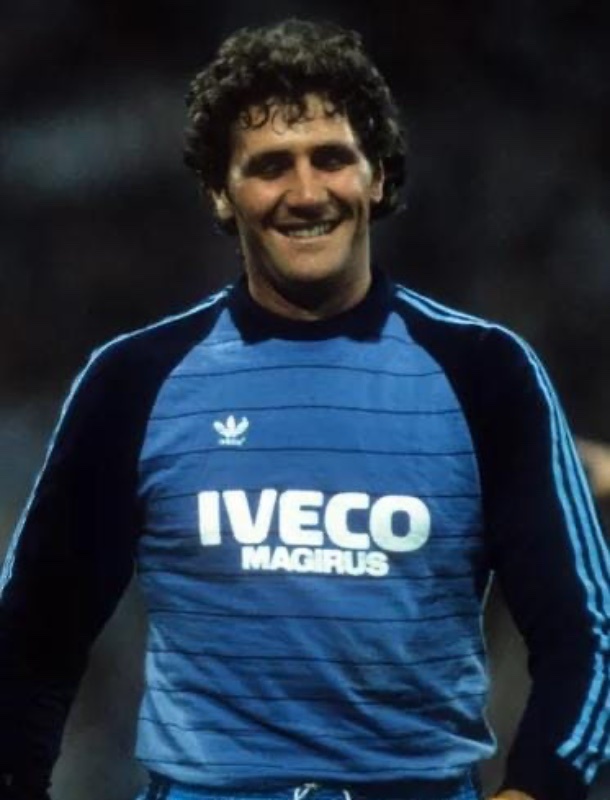 Equipación de portero de Bayern Múnich 82-83