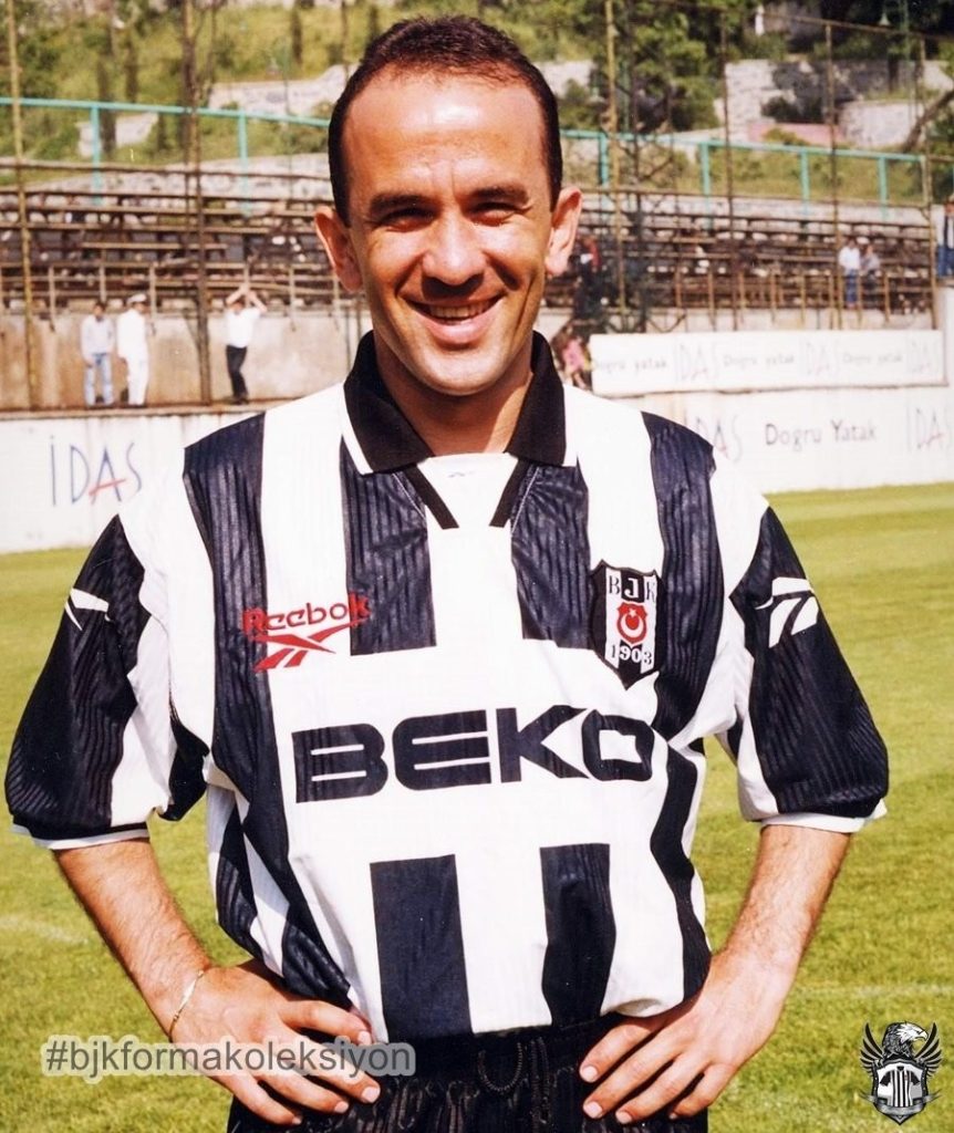 Beşiktaş 99-00 Local 4