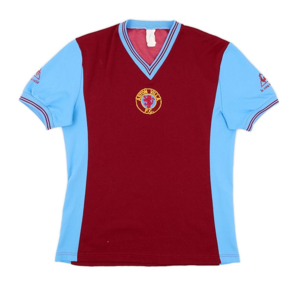 Primera equipación de Aston Villa 81-82