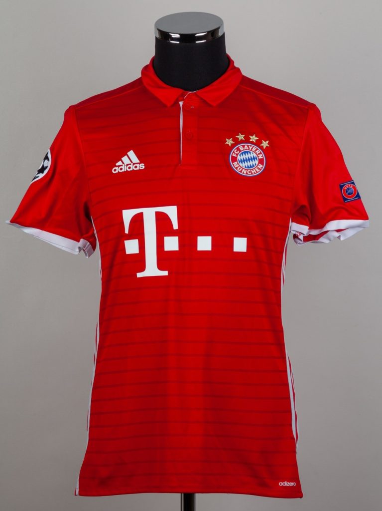 Bayern München 16-17 Local 3