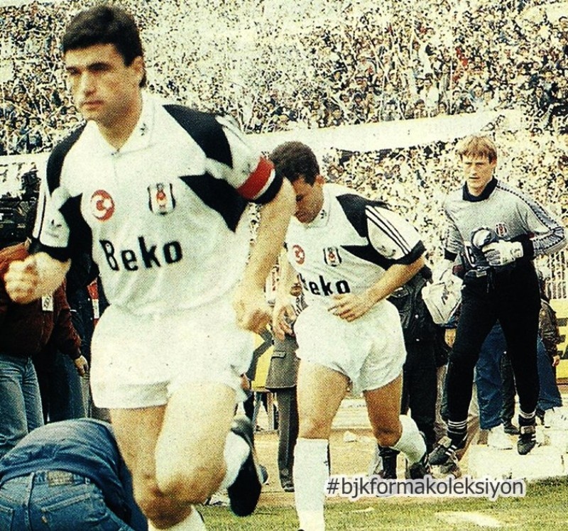 Beşiktaş 91-92 Cuarta 3