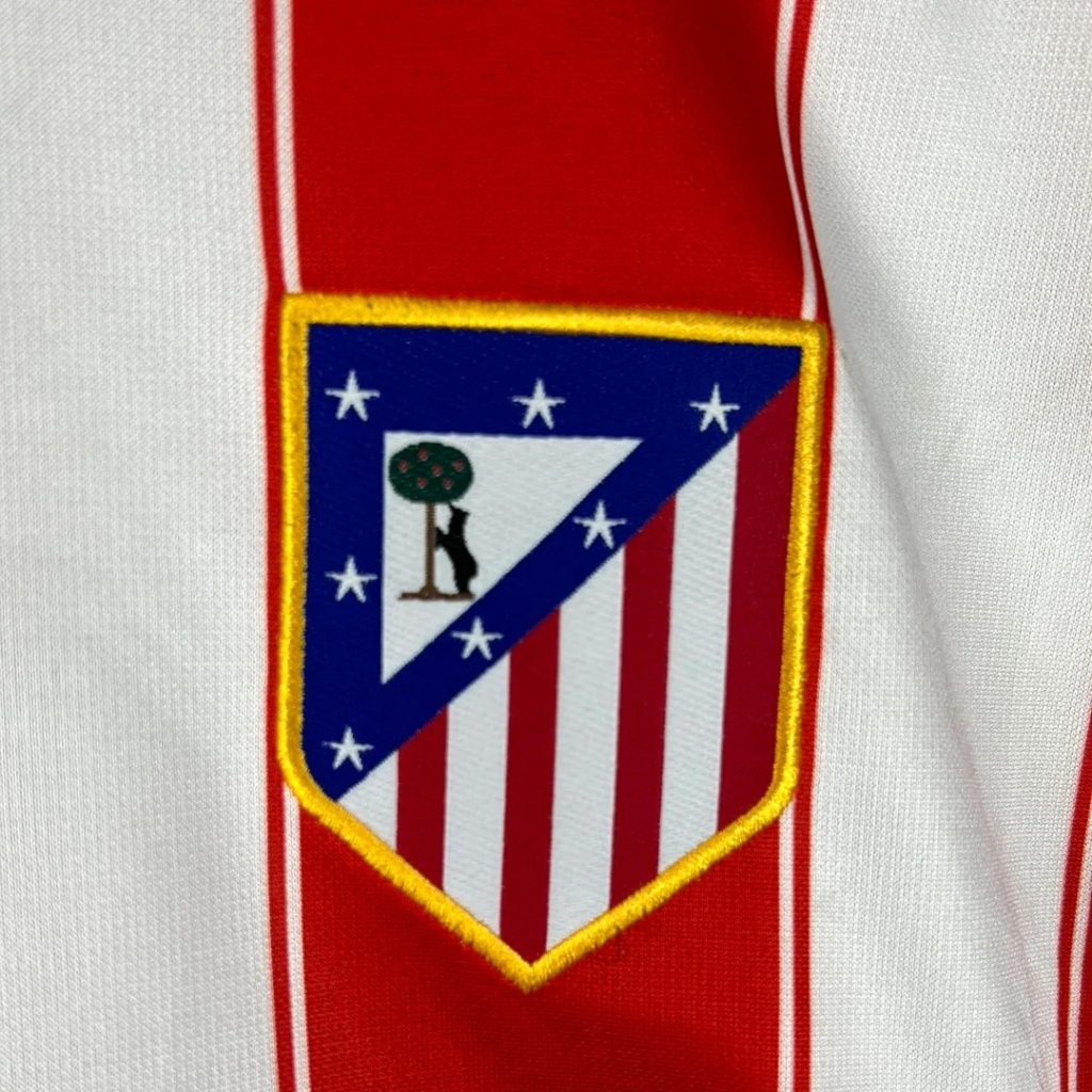 Atlético Madrid 03-04 Local 4