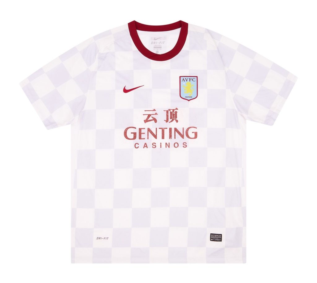 Aston Villa 11-12 Visitante 3